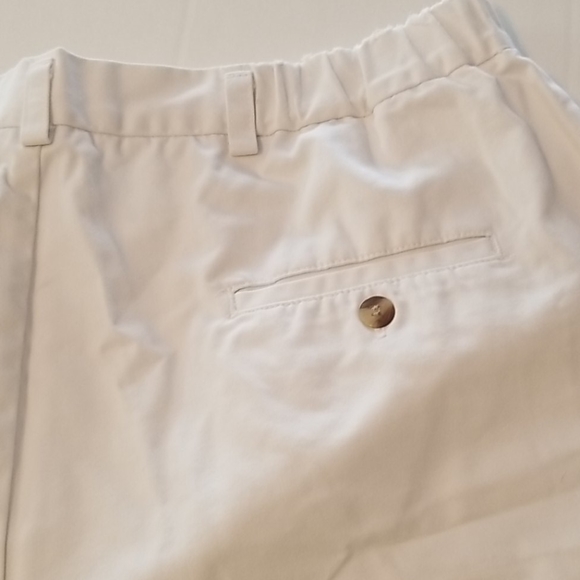 EHL no wrinkle white shorts size 18w - Picture 4 of 5